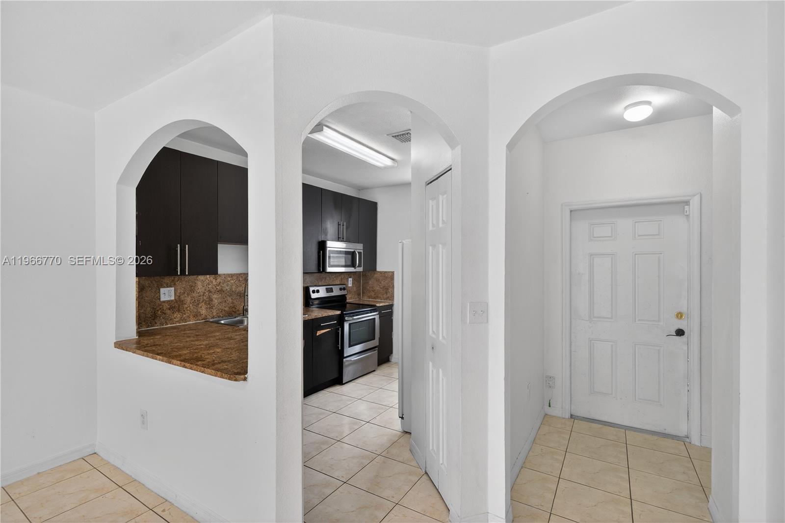 761 Southeast 2nd Street Homestead, FL 33030 - Photo 15 of 43