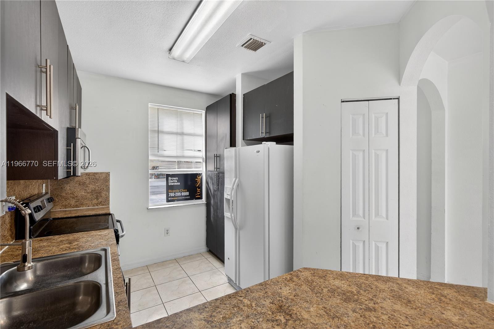 761 Southeast 2nd Street Homestead, FL 33030 - Photo 6 of 43