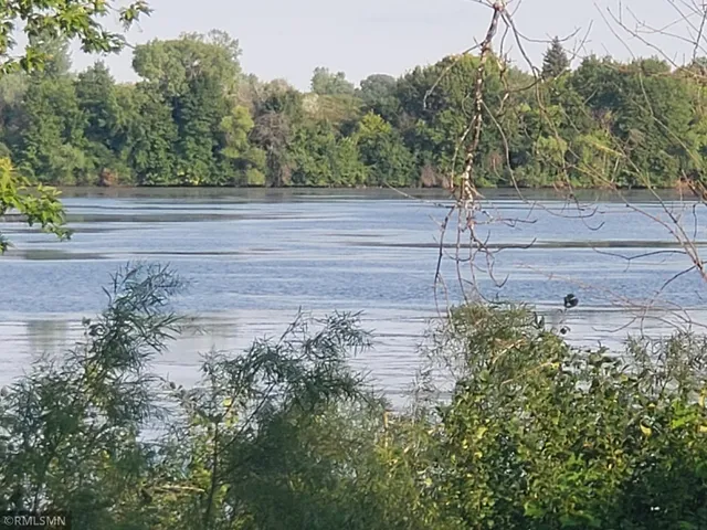 $299,000 | 3050 Shields Drive, Unit 103, Eagan, MN 55121