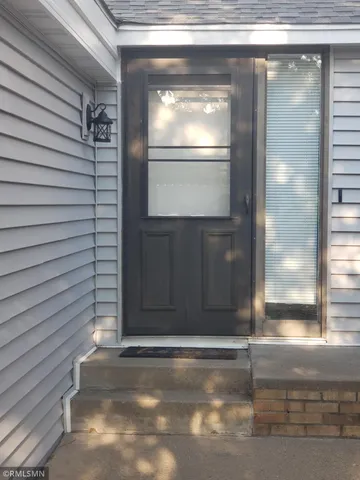 $299,000 | 3050 Shields Drive, Unit 103, Eagan, MN 55121