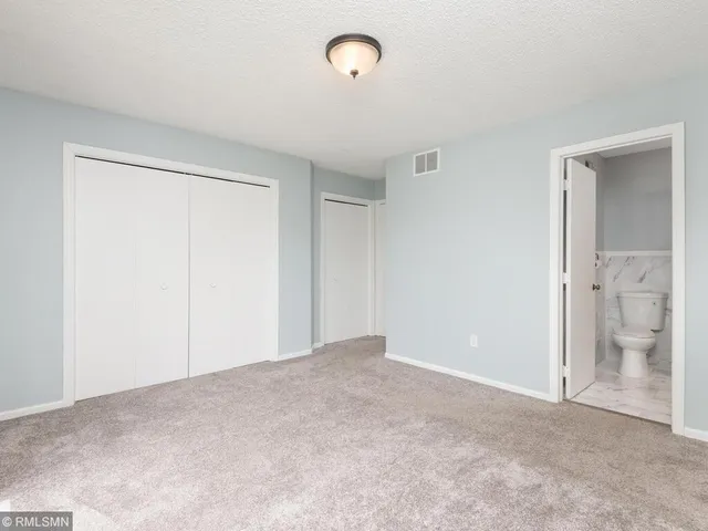 $299,000 | 3050 Shields Drive, Unit 103, Eagan, MN 55121