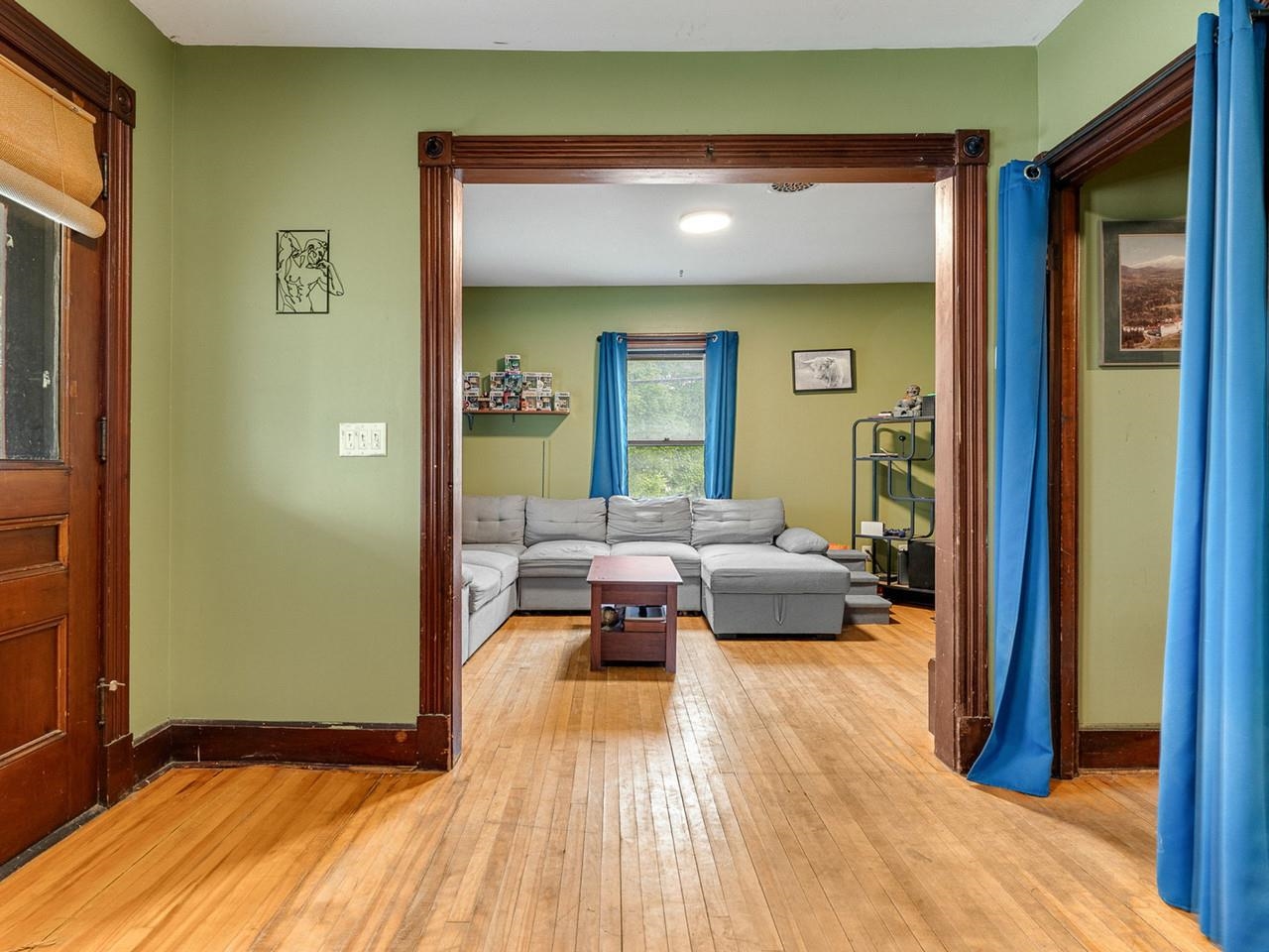 89 Court Street Middlebury, VT 05753 - Photo 8 of 56