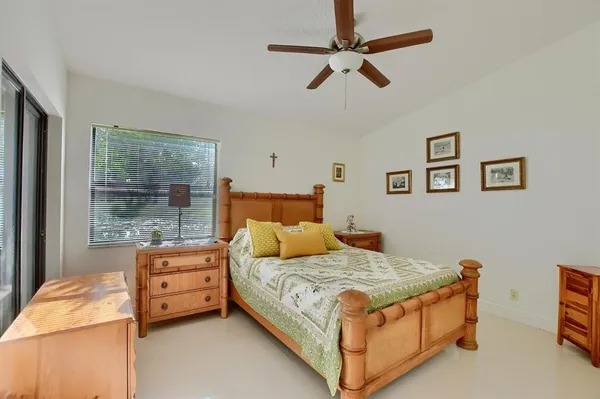 $3,000 | 65 Centennial Court, Deerfield Beach, FL 33442