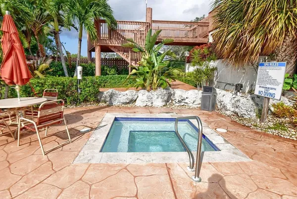 $3,000 | 65 Centennial Court, Deerfield Beach, FL 33442