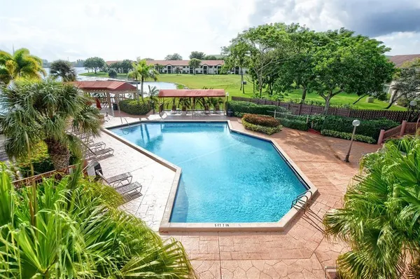 $3,000 | 65 Centennial Court, Deerfield Beach, FL 33442