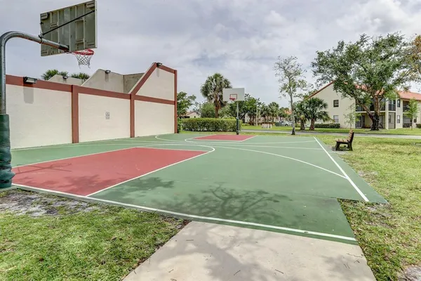 $3,000 | 65 Centennial Court, Deerfield Beach, FL 33442