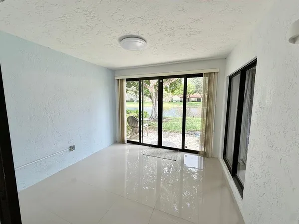$3,000 | 65 Centennial Court, Deerfield Beach, FL 33442
