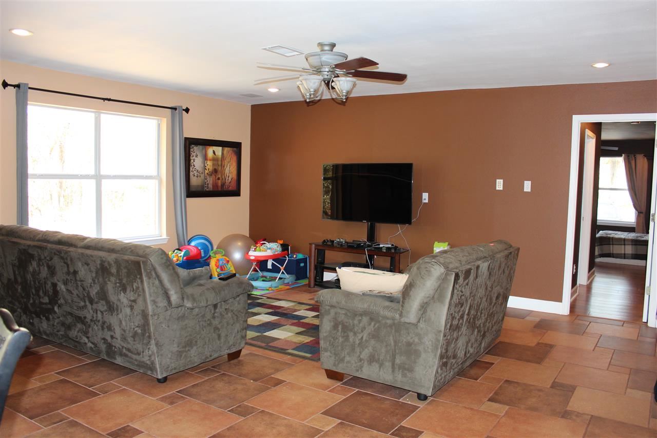 7401 Hidden Valley Road Pensacola, FL 32526 - Photo 1 of 2 Gallery Image 1