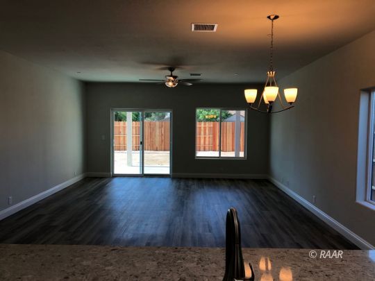 941 West St George Avenue Ridgecrest, CA 93555 - Photo 6 of 19