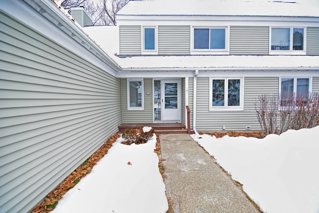 128 Stone Ridge Road, Unit 128 Franklin, MA 02038 - Photo 3 of 29 Gallery Image 3