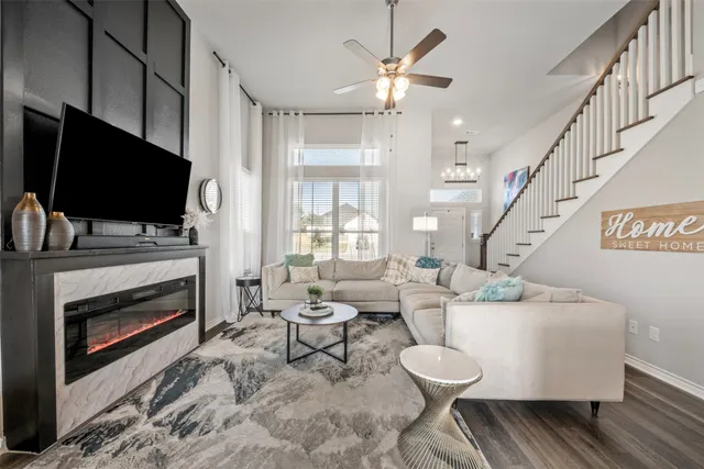 $324,999 | 2506 Lightfoot Lane, Bryan, TX 77803