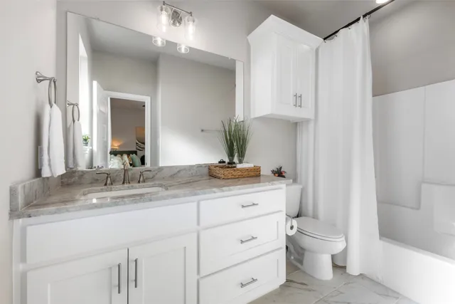 $324,999 | 2506 Lightfoot Lane, Bryan, TX 77803