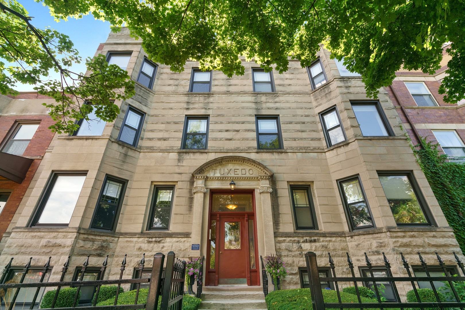 4440 North Dover Street, Unit 3S Chicago, IL 60640 - Photo 1 of 20 front view of a building
