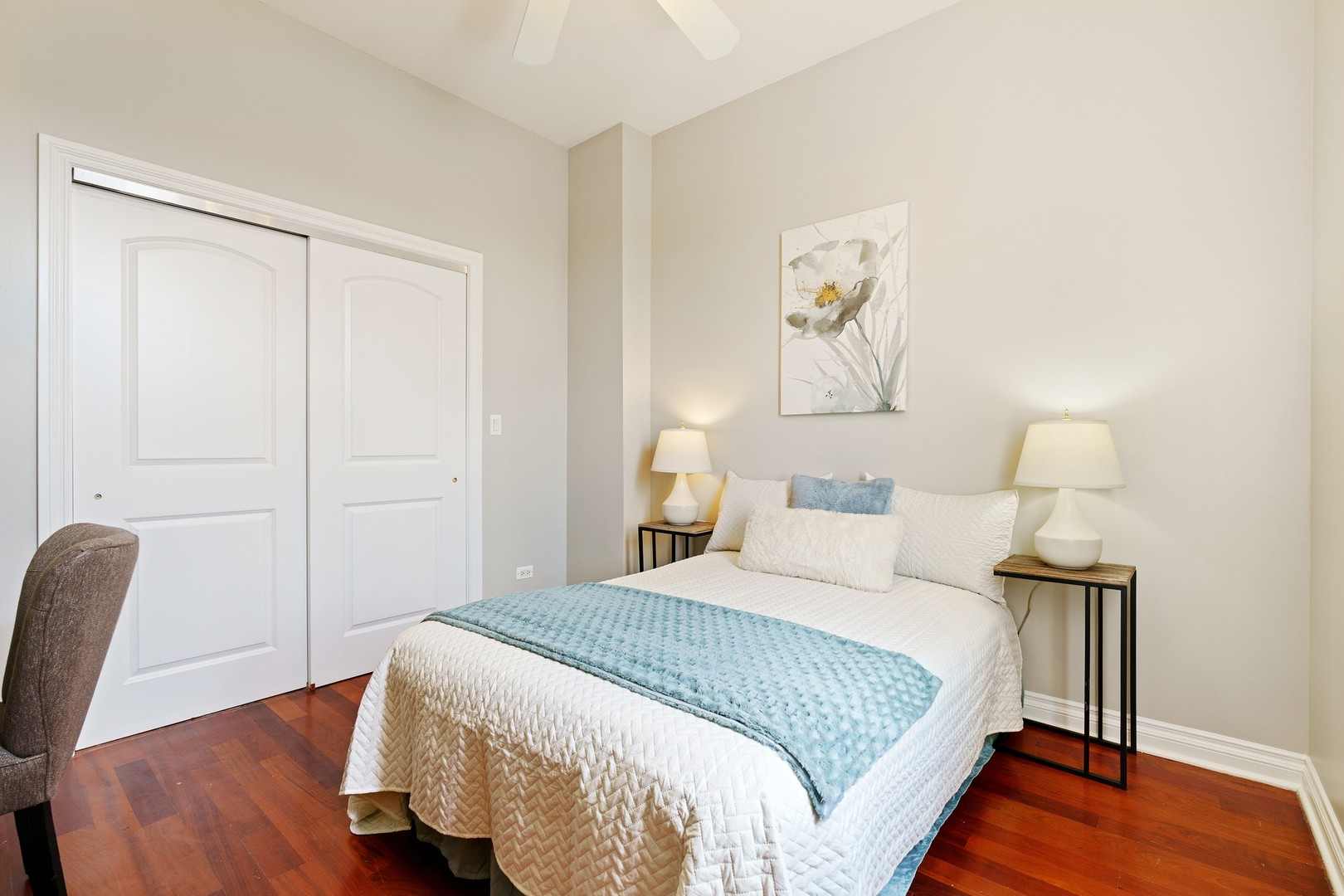 4440 North Dover Street, Unit 3S Chicago, IL 60640 - Photo 15 of 20 a bedroom with a bed and a table in it