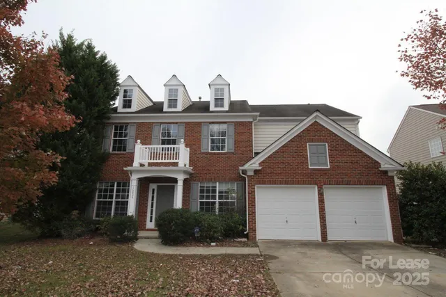 $2,195 | 10824 Fountaingrove Drive, Charlotte, NC 28262
