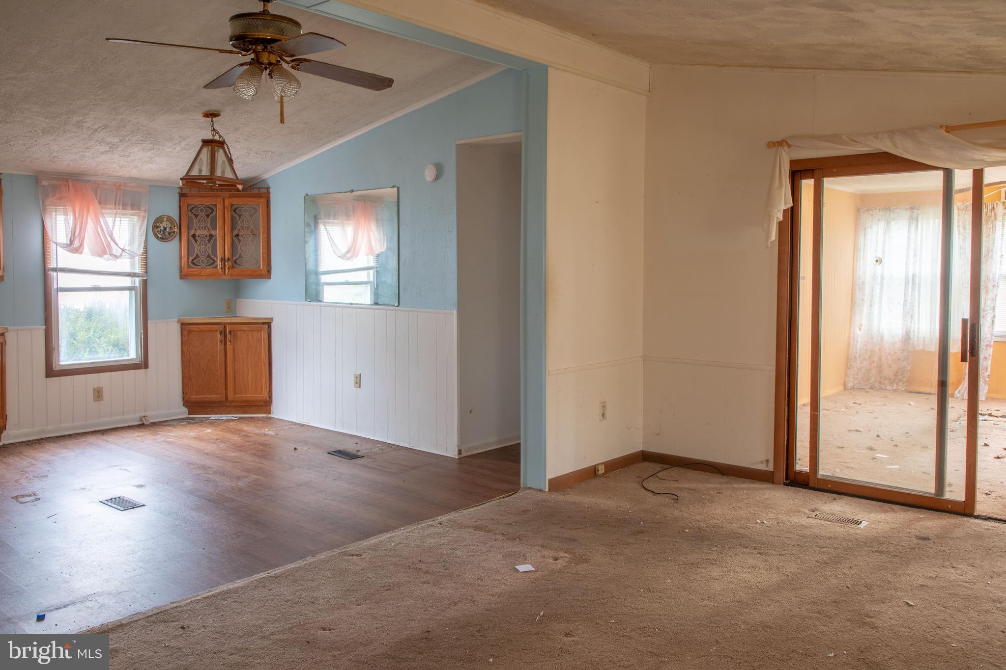 30885 Maplewood Road Ocean View, DE 19970 - Photo 4 of 22 Gallery Image 4