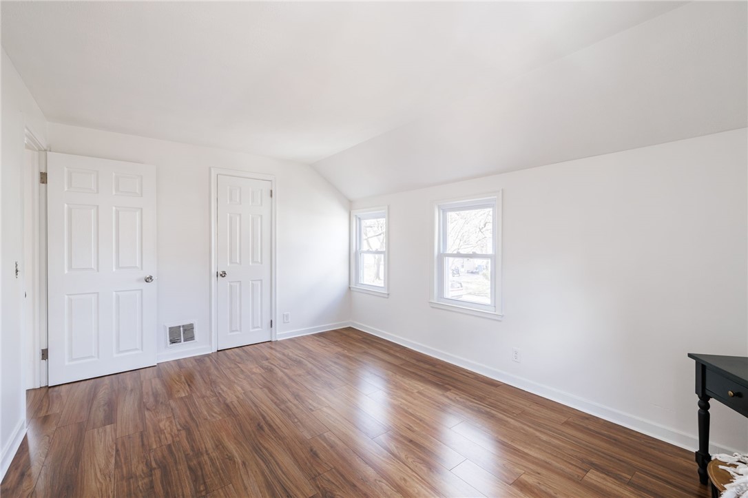 327 Rand Street Rochester, NY 14615 - Photo 10 of 17