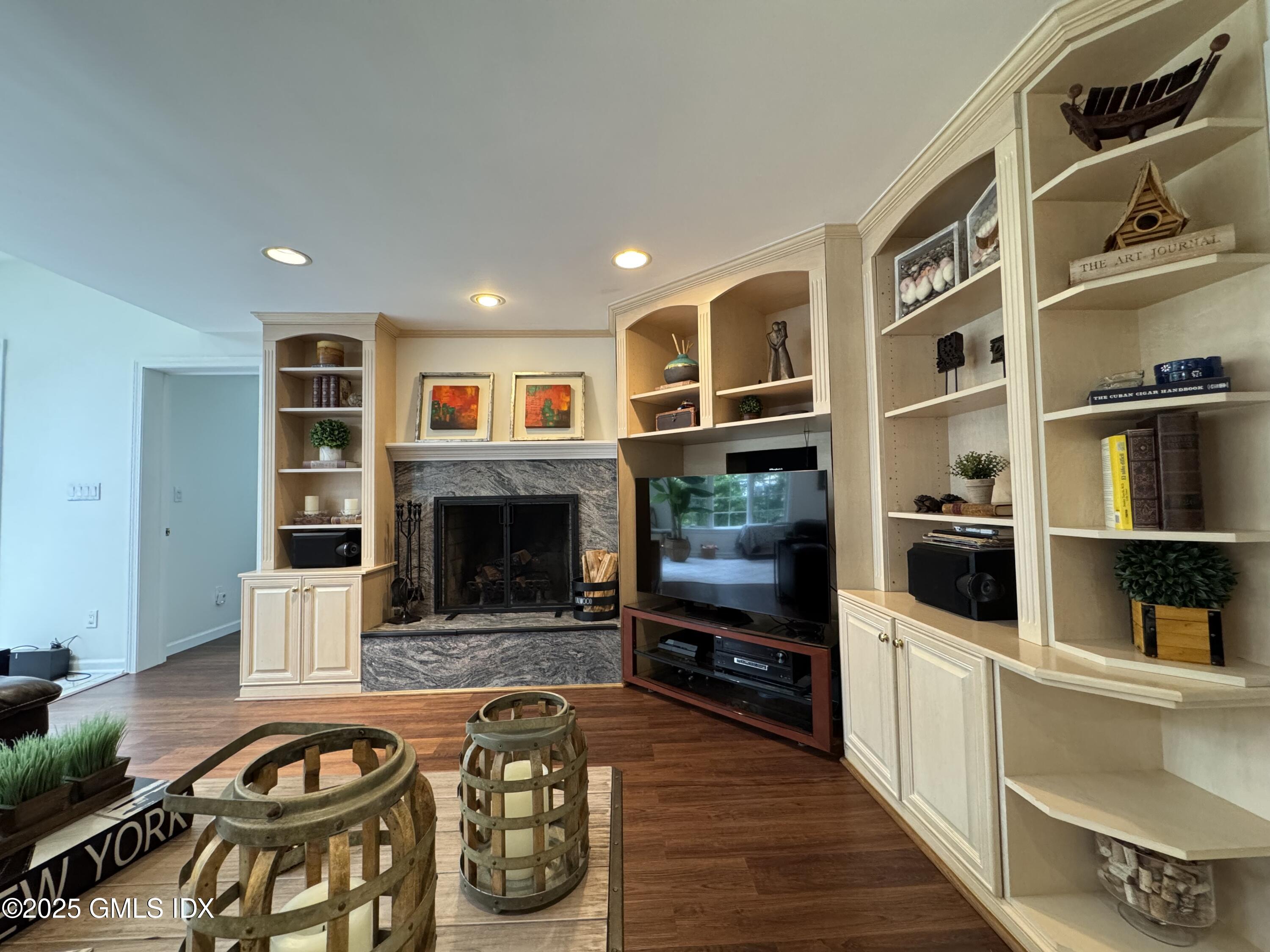 30 Split Timber Place Riverside, CT 06878 - Photo 18 of 49 IMG_5092