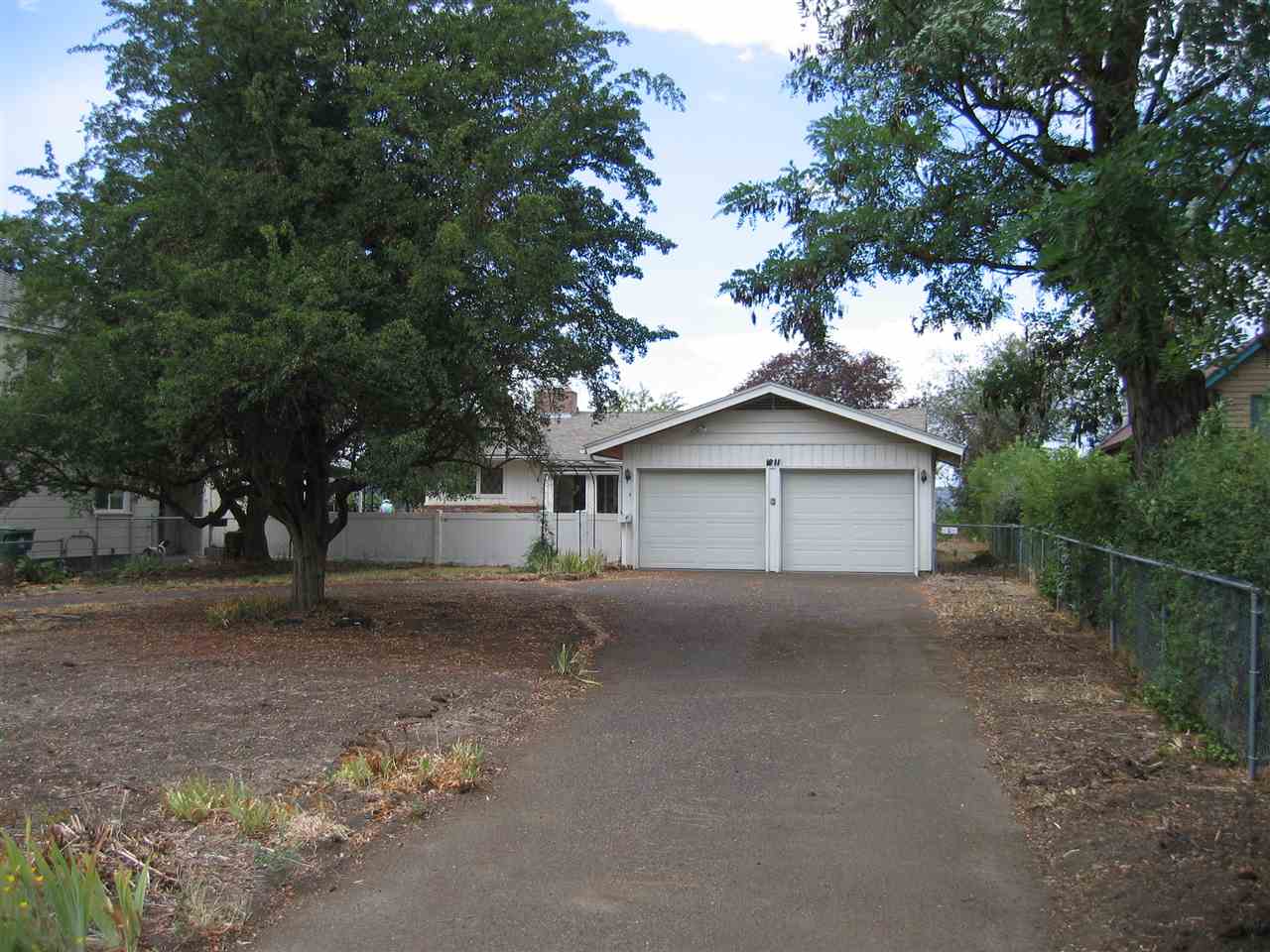1611 North W Point Road Spokane, WA 99201 - Photo 1 of 20 Gallery Image 1