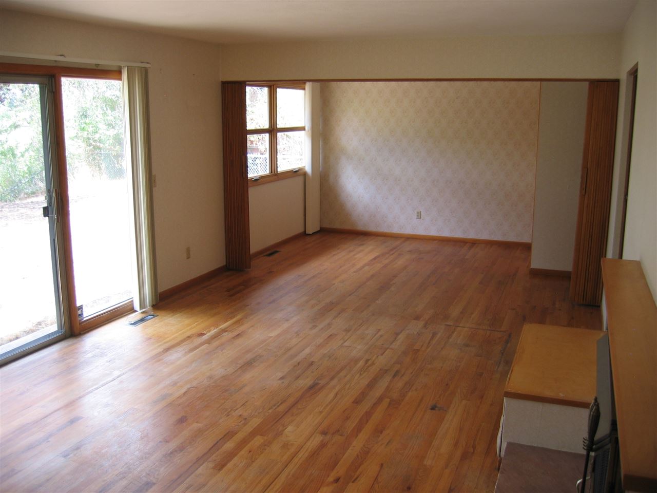 1611 North W Point Road Spokane, WA 99201 - Photo 2 of 20 Gallery Image 2