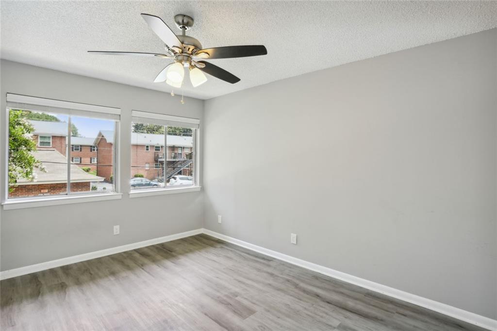 4266 Roswell Road Northeast, Unit G4 Atlanta, GA 30342 - Photo 11 of 21 Gallery Image 11