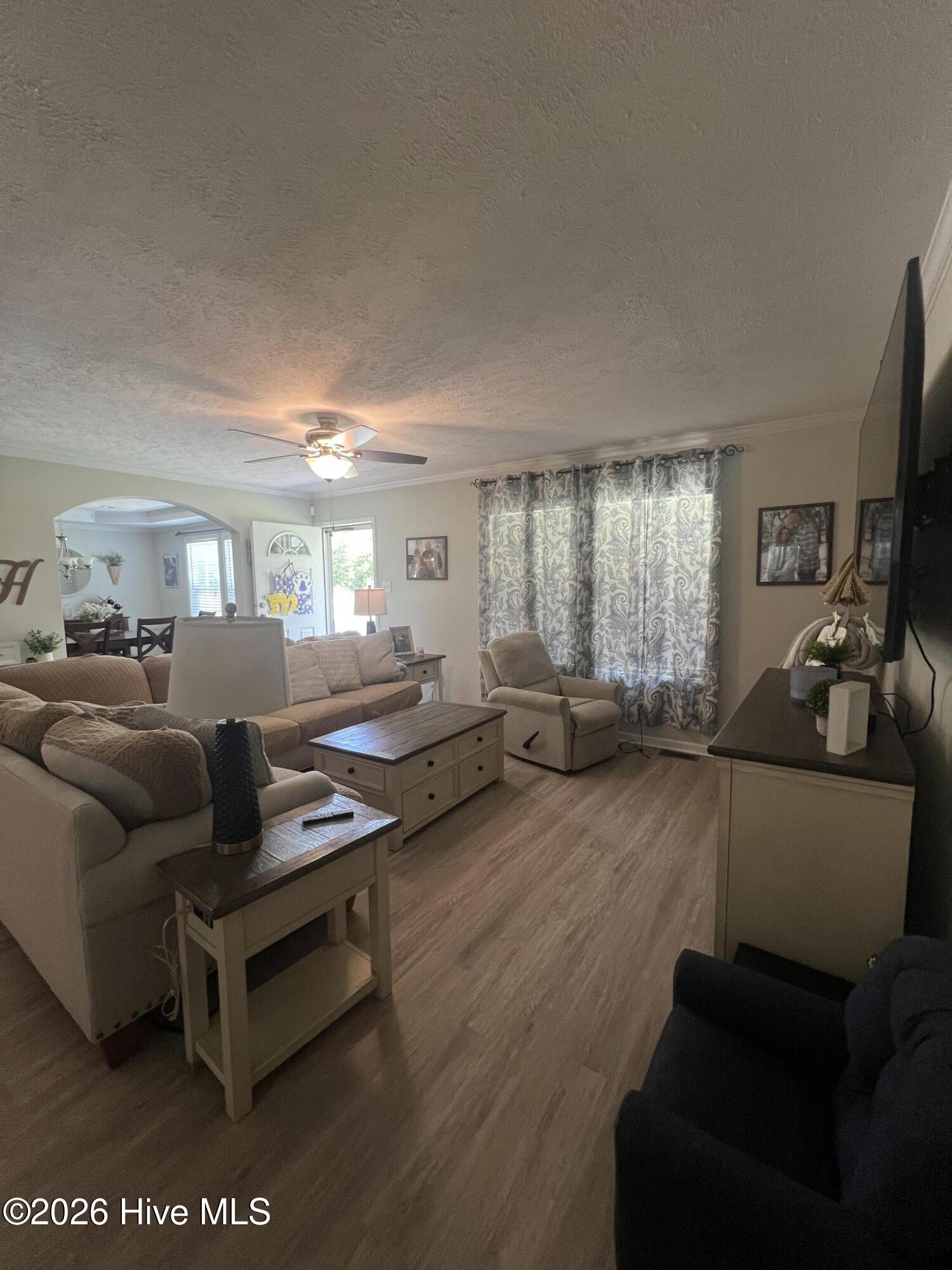 1810 Temperance Hall Road Rocky Mount, NC 27801 - Photo 12 of 55 Large living room