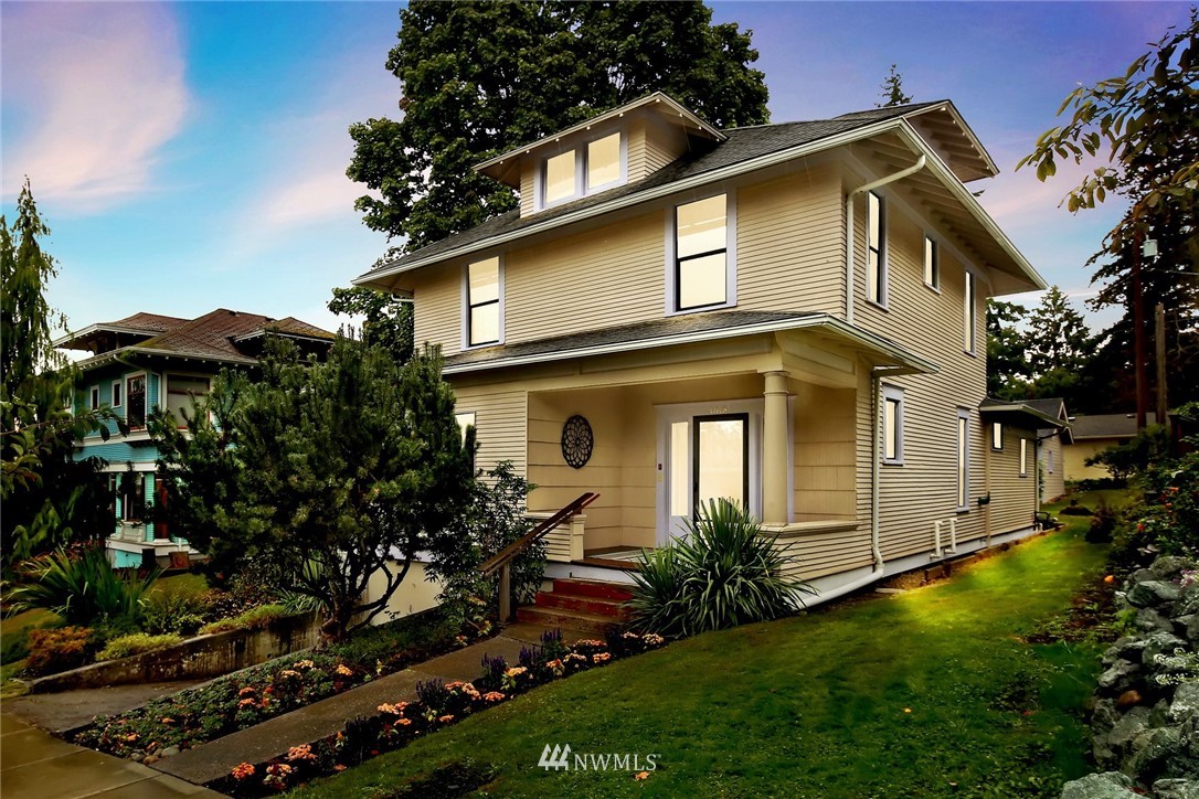 1016 Key Street Bellingham, WA 98225 - Photo 1 of 40 Gallery Image 1