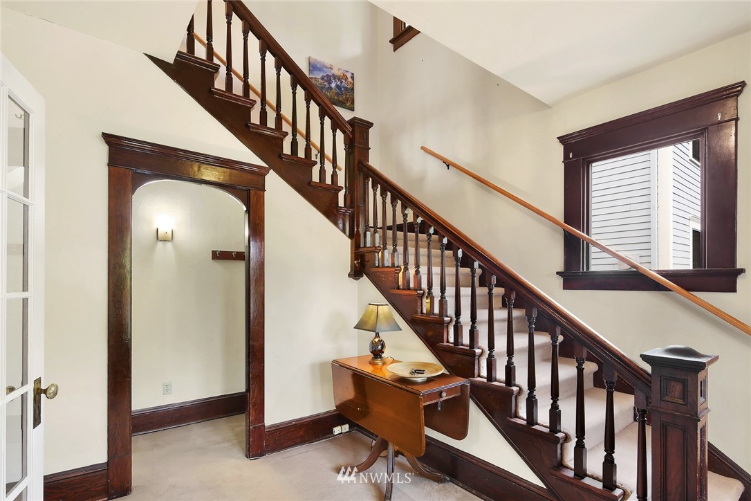 1016 Key Street Bellingham, WA 98225 - Photo 7 of 40 Gallery Image 7