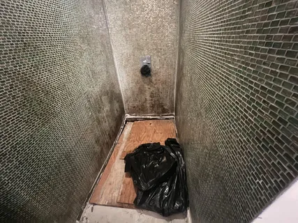 a close up of a shower