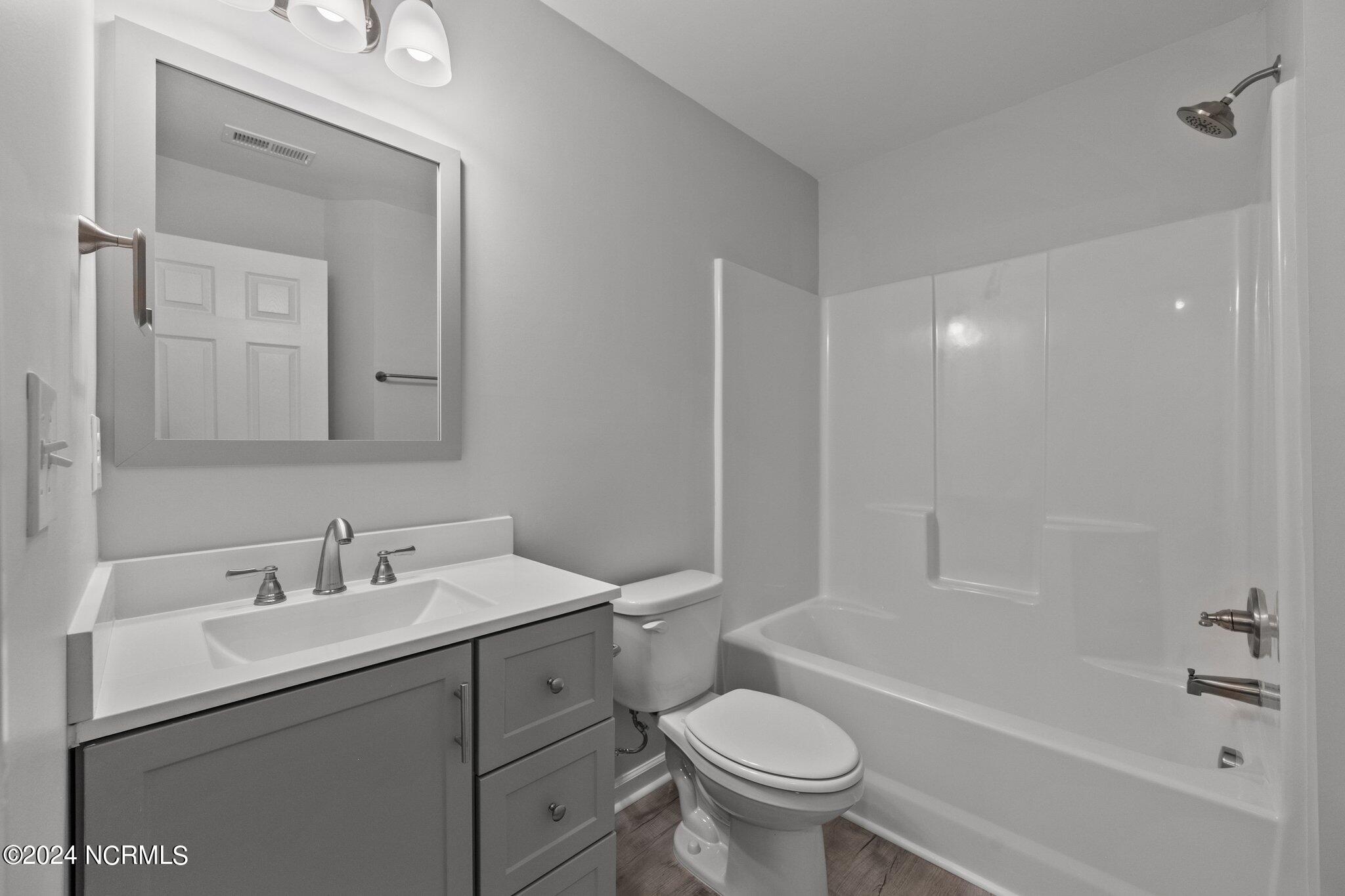 254 Winstead Loop Richlands, NC 28574 - Photo 19 of 36 SIMILAR PHOTO