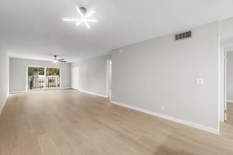 $325,000 | 2905 Southwest 22nd Avenue, Unit 2020, Delray Beach, FL 33445