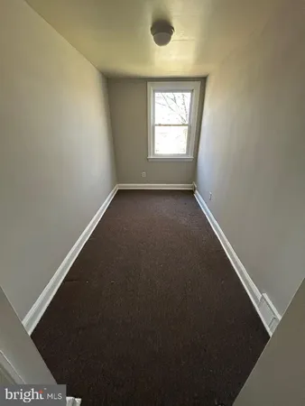 $1,500 | 330 West 21st Street, Chester, PA 19013