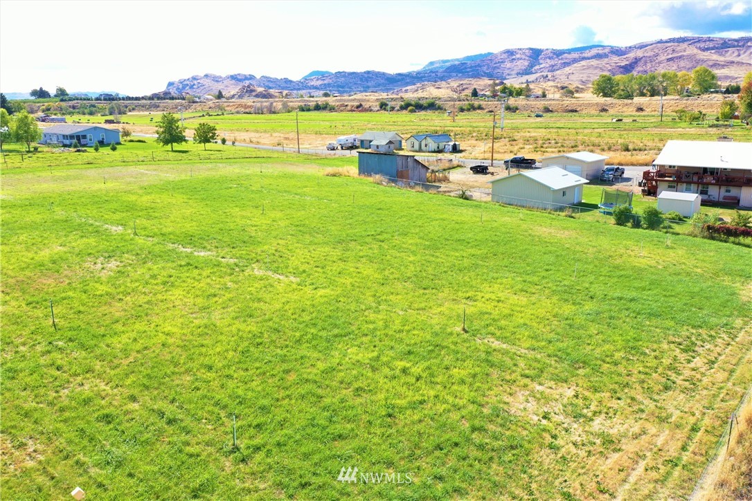 1 Green Road Omak, WA 98841 - Photo 17 of 39