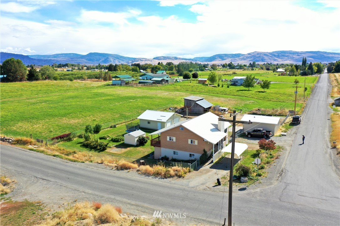 1 Green Road Omak, WA 98841 - Photo 6 of 39
