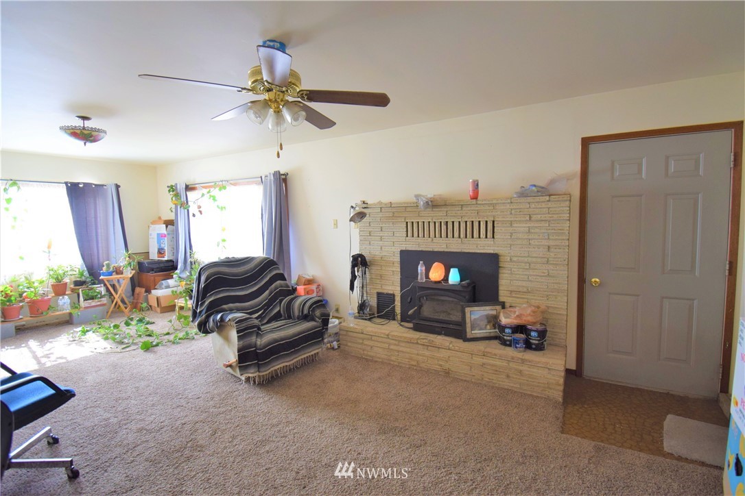 1 Green Road Omak, WA 98841 - Photo 7 of 39
