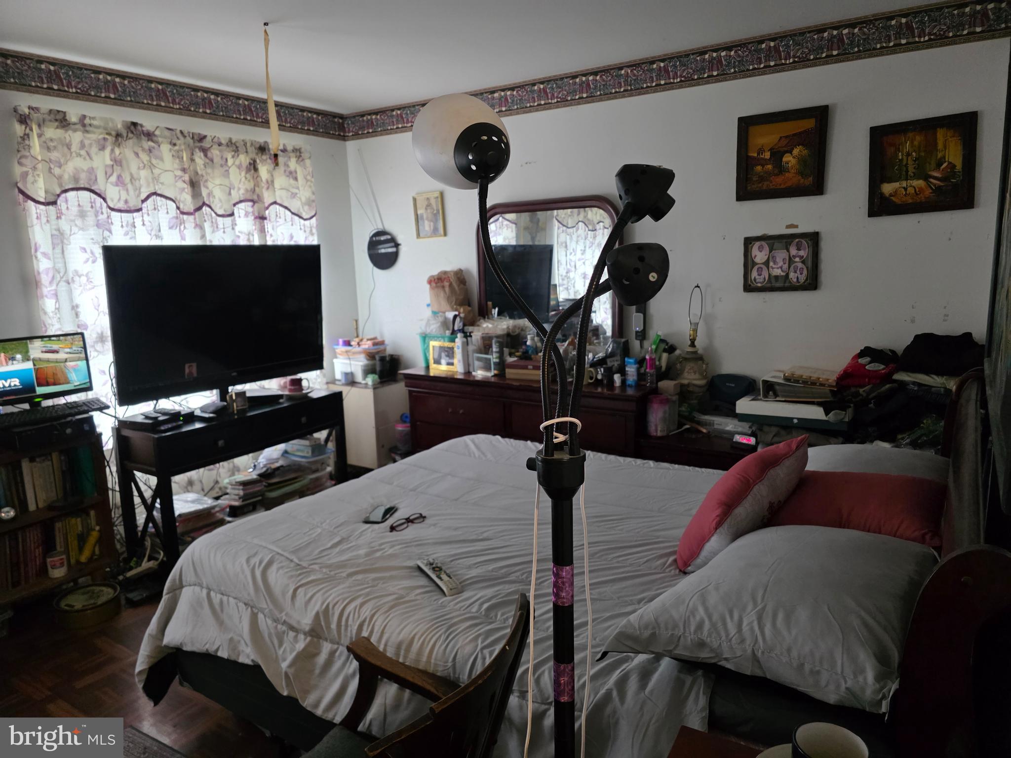 1206 Parrish Street Philadelphia, PA 19123 - Photo 14 of 20 Main BR