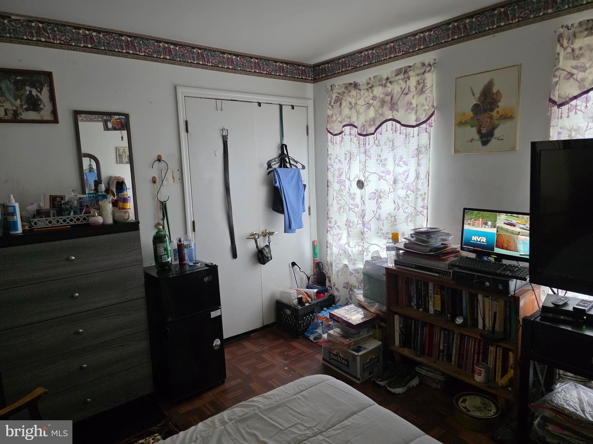 1206 Parrish Street Philadelphia, PA 19123 - Photo 15 of 20 Main BR