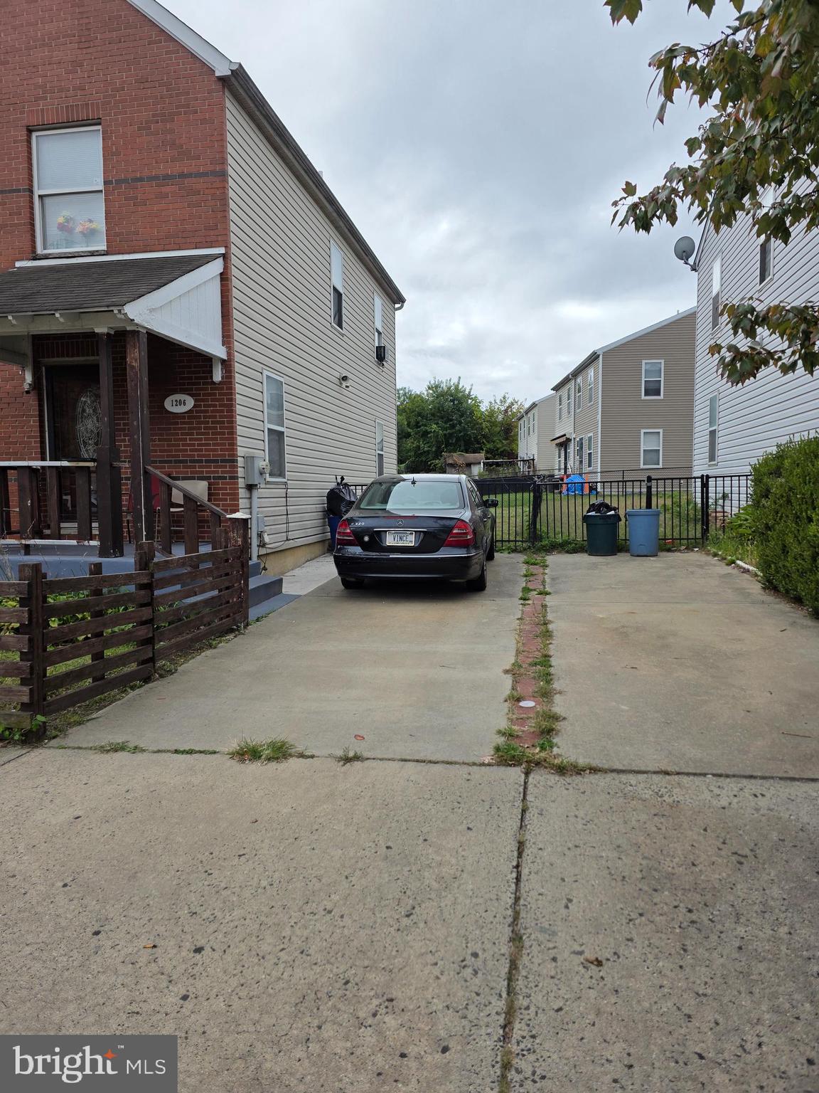 1206 Parrish Street Philadelphia, PA 19123 - Photo 6 of 20 2 Car Stacked Driveway