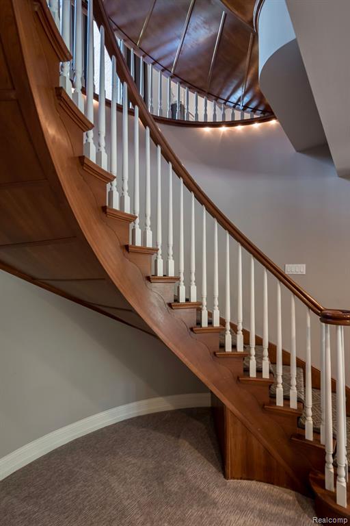 4524 Stoneleigh Road Bloomfield Hills, MI 48302 - Photo 33 of 48 Gallery Image 33