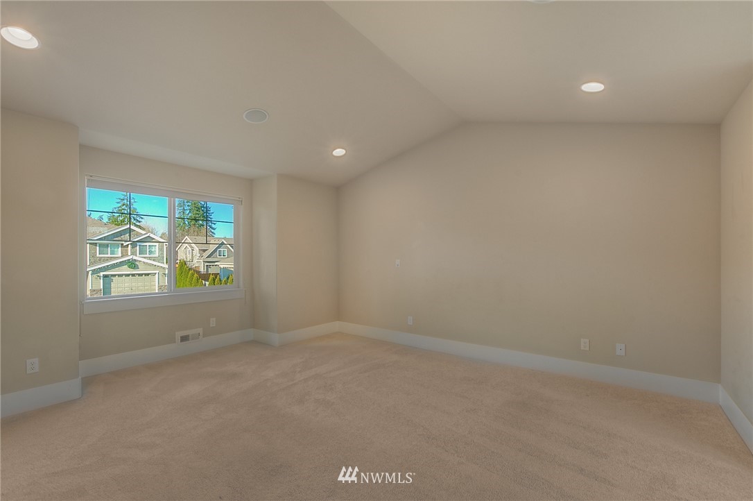 930 Ilwaco Place Northeast Renton, WA 98059 - Photo 16 of 25