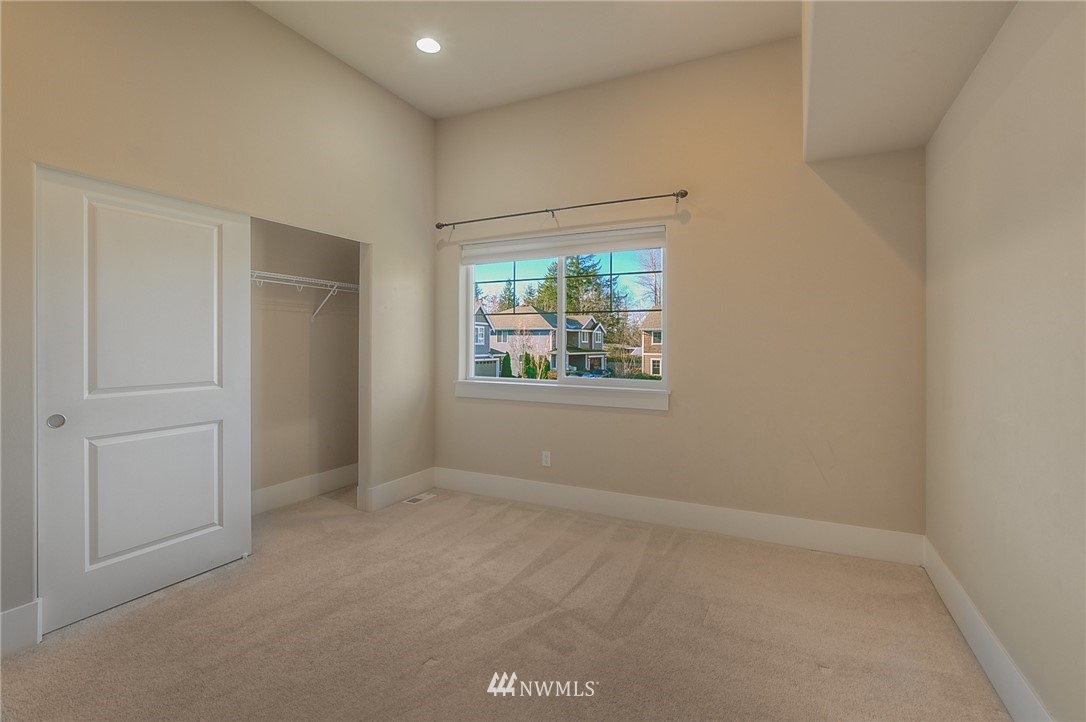 930 Ilwaco Place Northeast Renton, WA 98059 - Photo 23 of 25