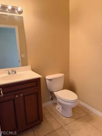 $2,025 | 360 Southwest 24th Place, Cape Coral, FL 33991