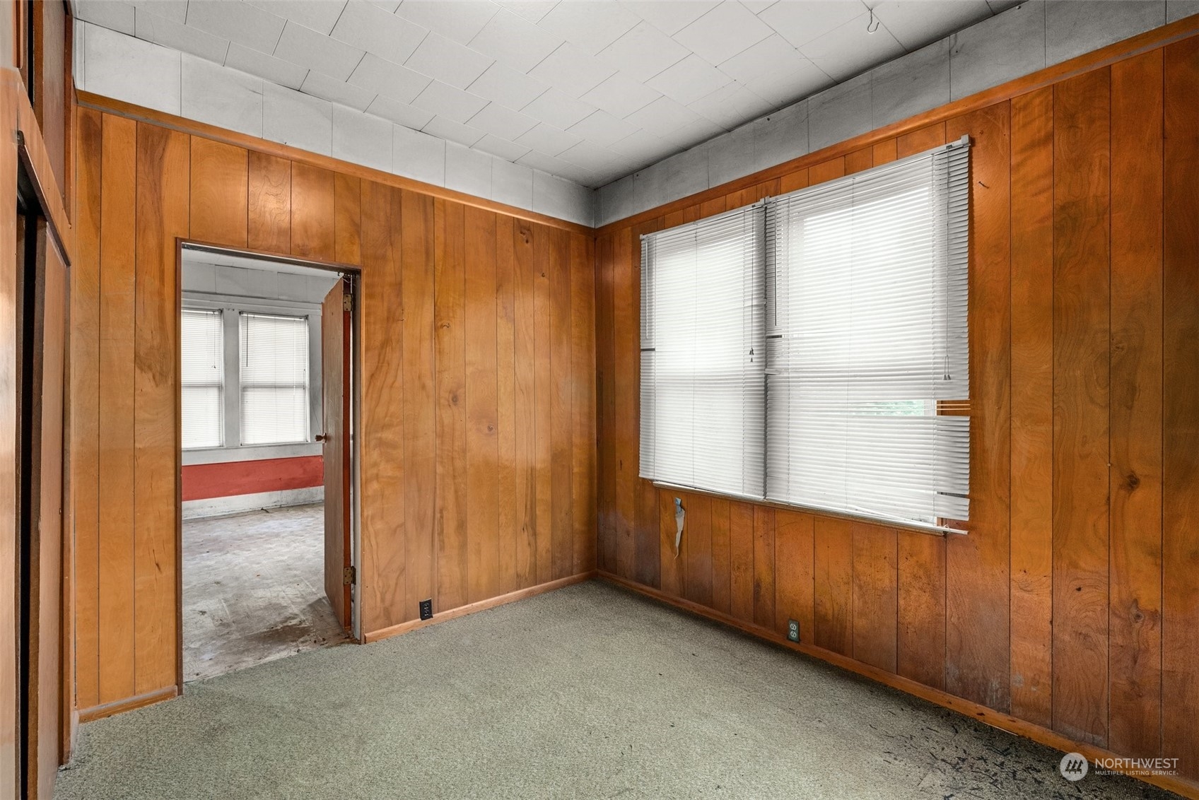 1235 Cedar Street Raymond, WA 98577 - Photo 12 of 23 an empty room with windows