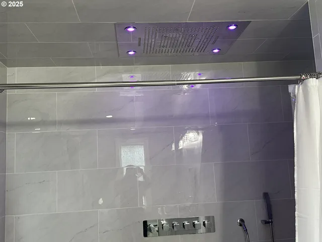 $649,500 | 711 1st Street, Brookings, OR 97415