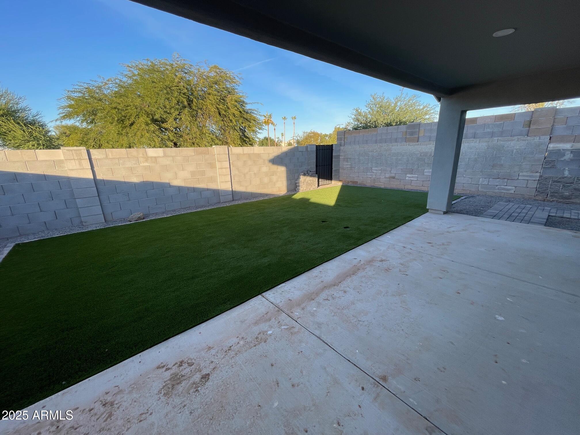 82 West Brooks Street Gilbert, AZ 85233 - Photo 21 of 23 a view of a backyard with green space