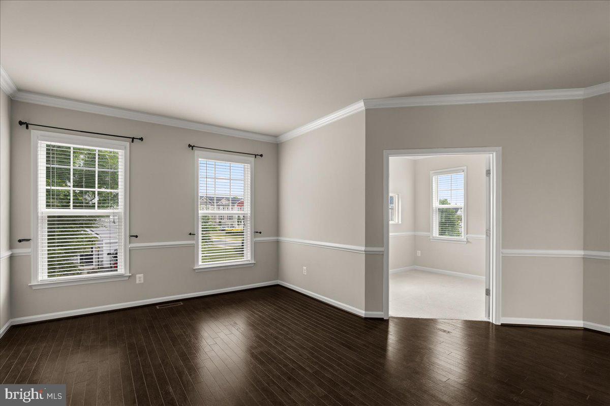 101 Jitterbug Way Stephenson, VA 22656 - Photo 12 of 39 a view of livingroom with hardwood floor and window
