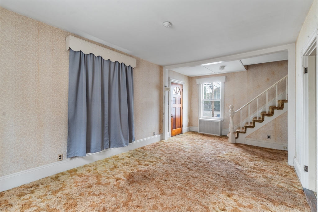 80 Walnut Street Lynn, MA 01905 - Photo 6 of 11