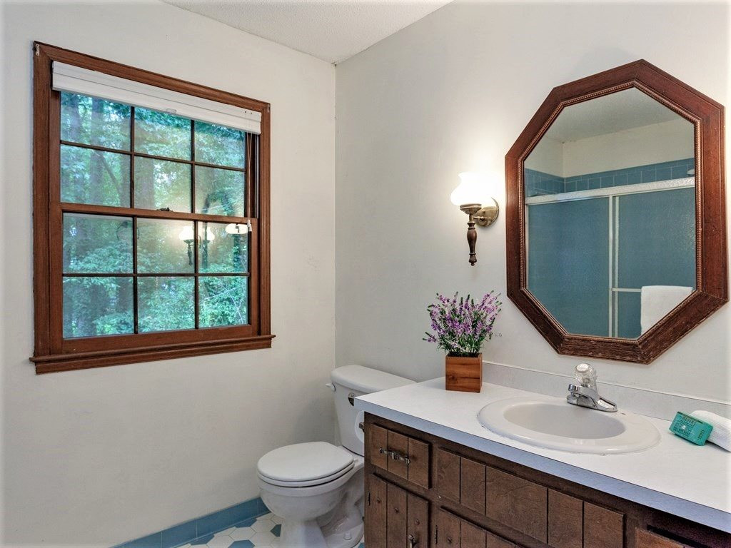 3208 Brennan Drive Raleigh, NC 27613 - Photo 18 of 25 Photo 18