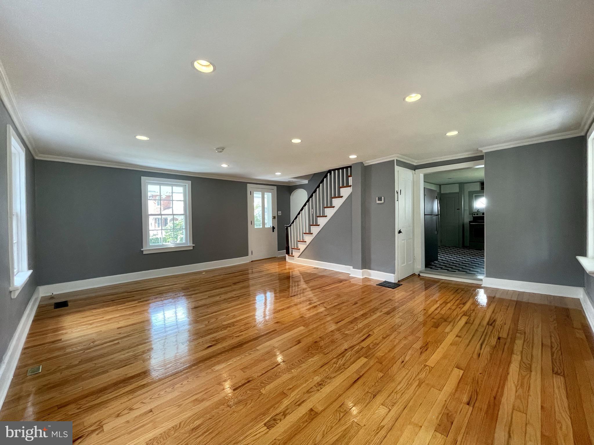 3103 Bedminster Road Ottsville, PA 18942 - Photo 14 of 31 Main living room