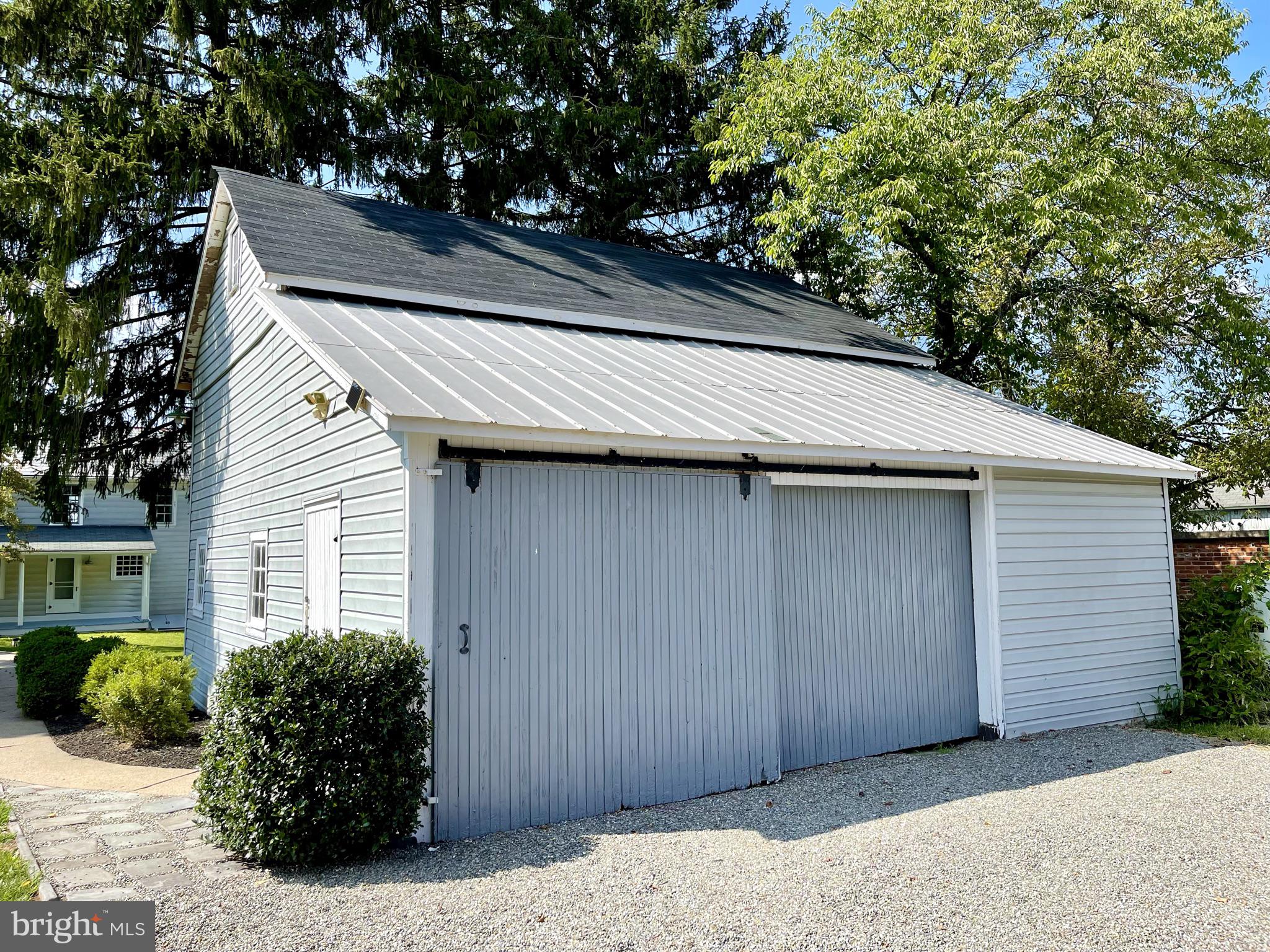 3103 Bedminster Road Ottsville, PA 18942 - Photo 10 of 31